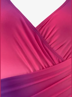 Maillot de bain à effet cache-cœur avec bonnets intégrés et bretelles réglables