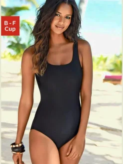 Maillots de bain avec bonnets rembourrés et bandes croisées