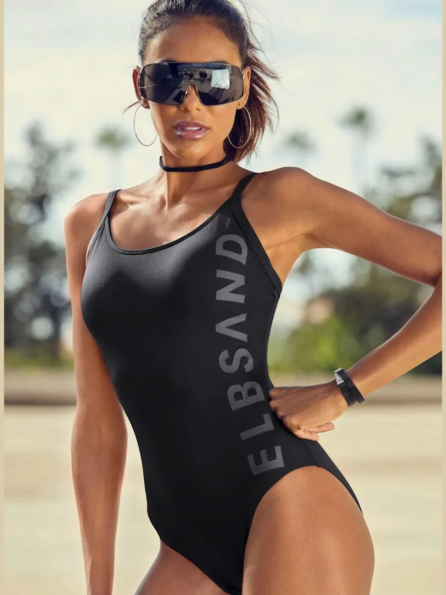 Maillots de bain avec bretelles réglables et bonnets amovibles