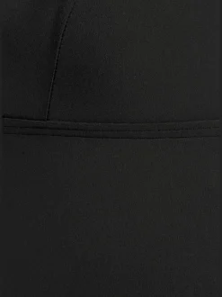 Maillots de bain avec empiècements et inserts modelants élégants