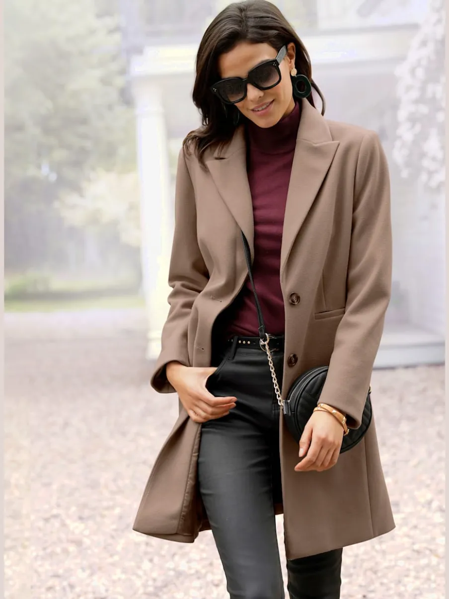 Manteau blazer avec col à revers et boutons imitation corne