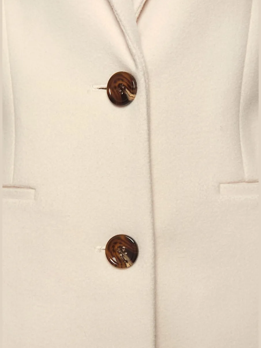 Manteau blazer avec col à revers et boutons imitation corne