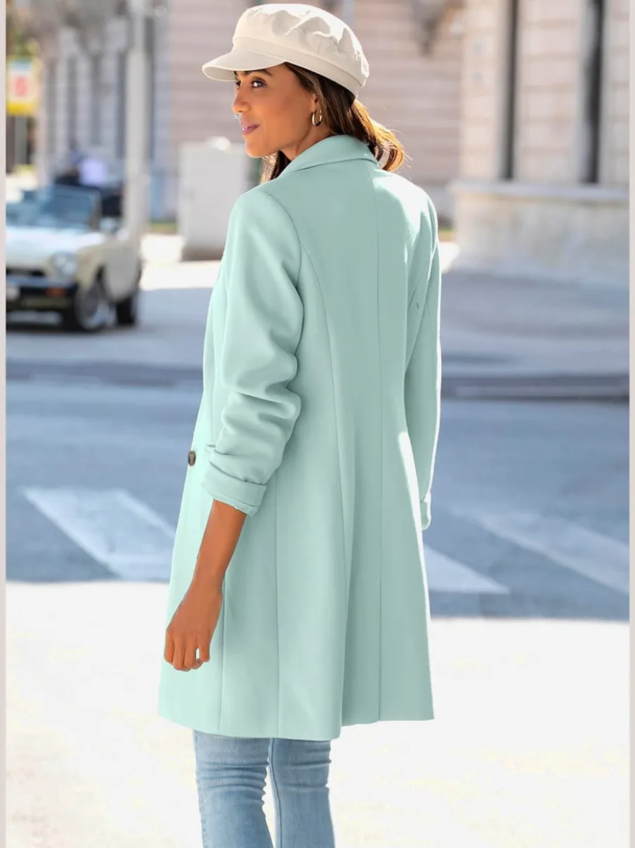 Manteau blazer avec col à revers et boutons imitation corne