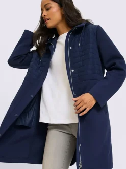 Manteau court piquage inséré