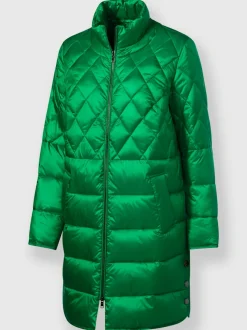 Manteau matelassé avec col montant et poches pratiques