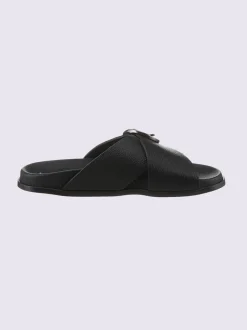 Mules de fabrication portugaise