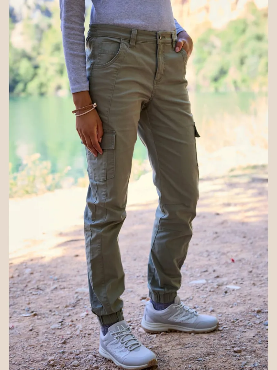 Pantalon cargo doux et extensible avec poches pratiques