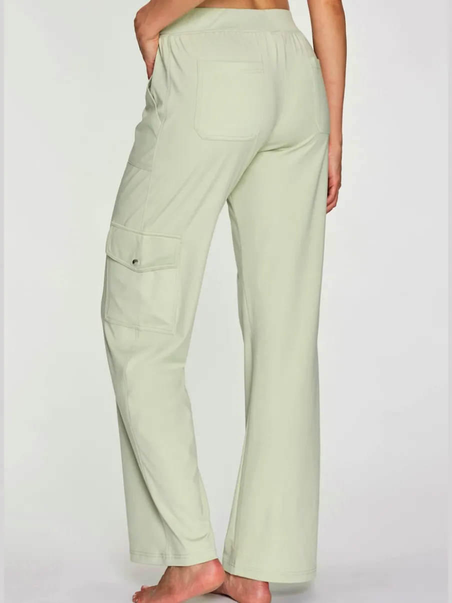 Pantalon cargo fluide avec poches pour un rangement pratique