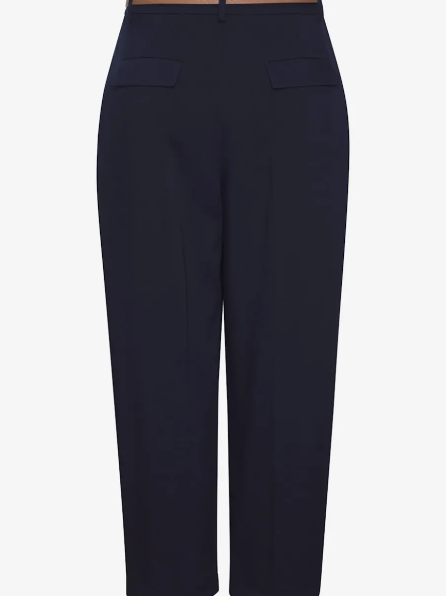 Pantalon à ceinture étroite avec poches fendues et jambes étroites