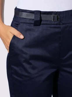 Pantalon chino en coton avec ceinture à fermeture innovante