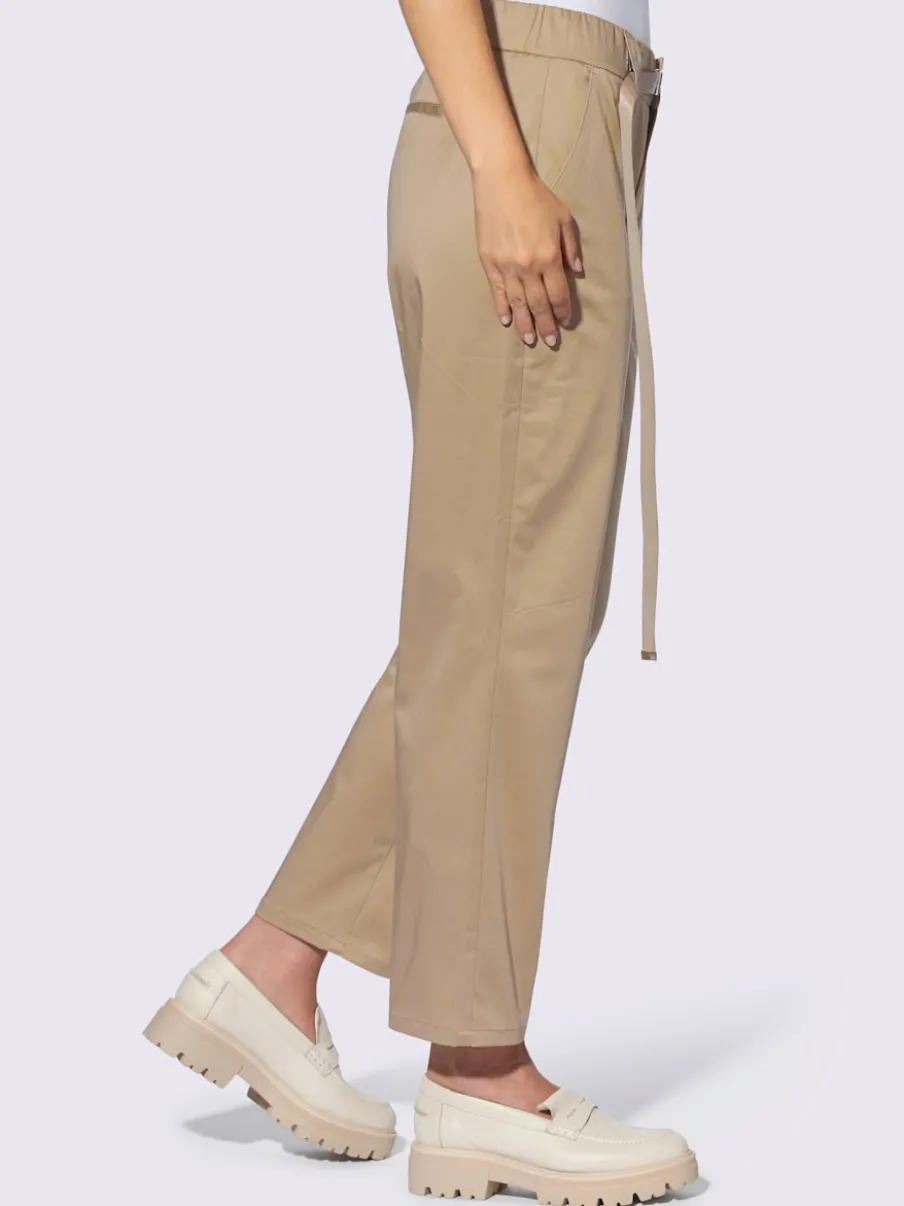 Pantalon chino en coton avec ceinture à fermeture innovante