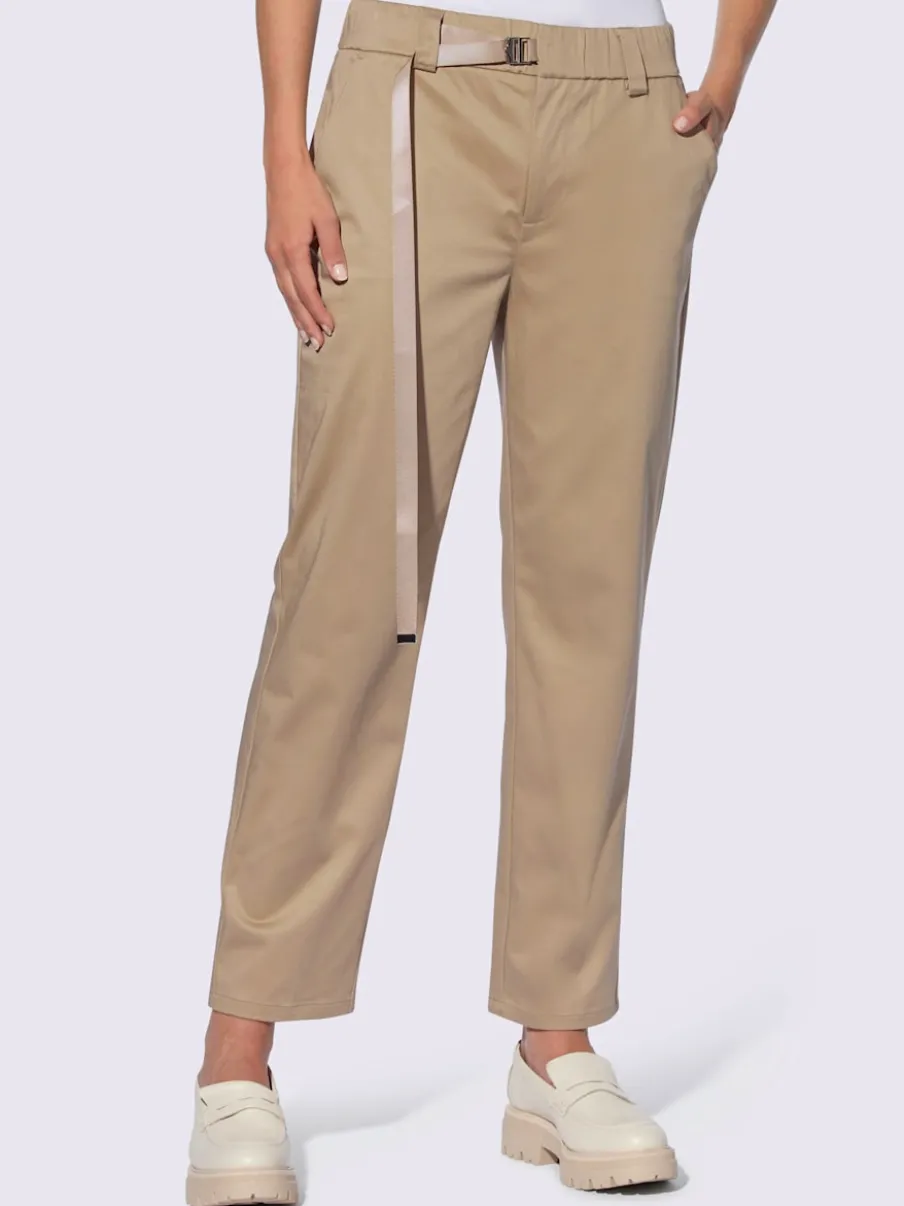 Pantalon chino en coton avec ceinture à fermeture innovante