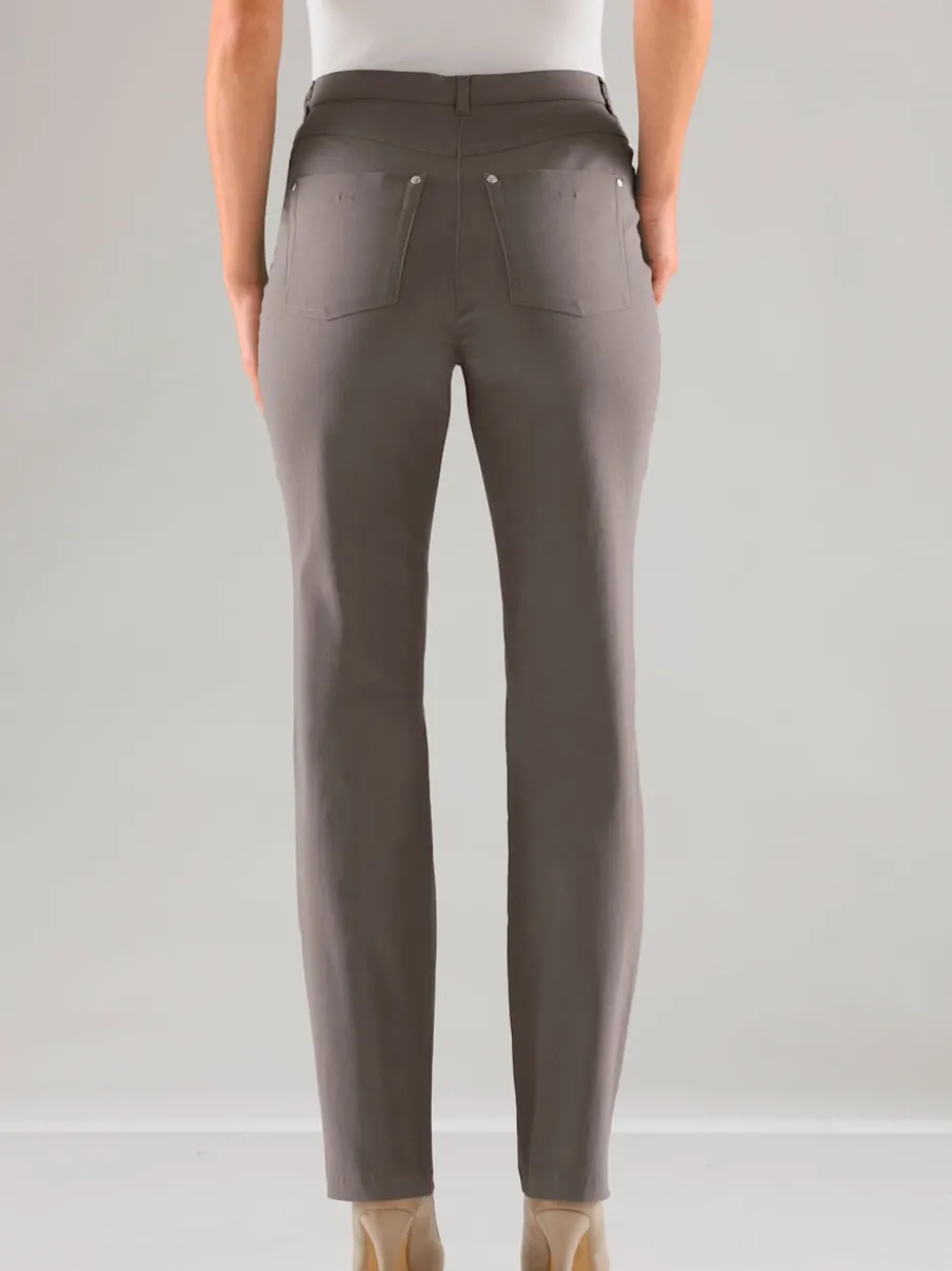 Pantalon classique cinq poches confortable pour un usage quotidien