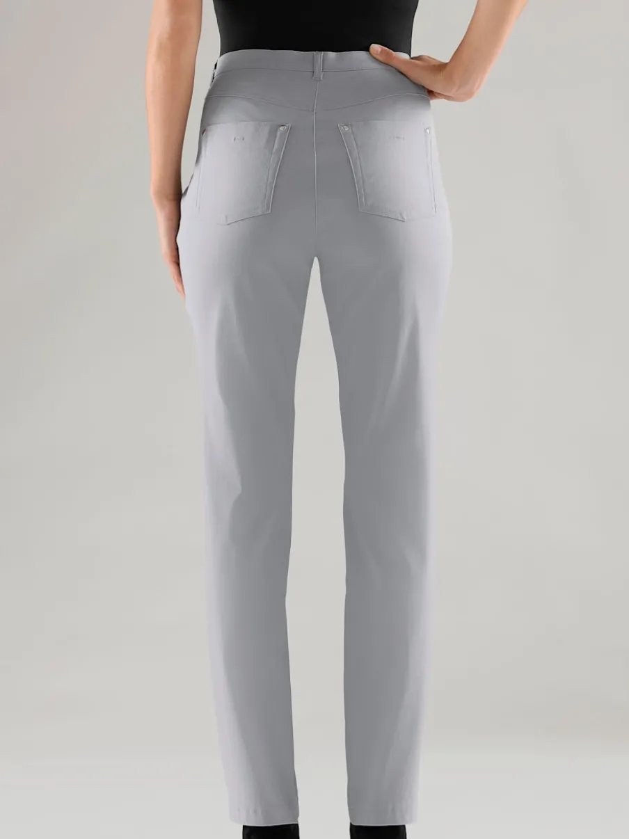 Pantalon classique cinq poches confortable pour un usage quotidien