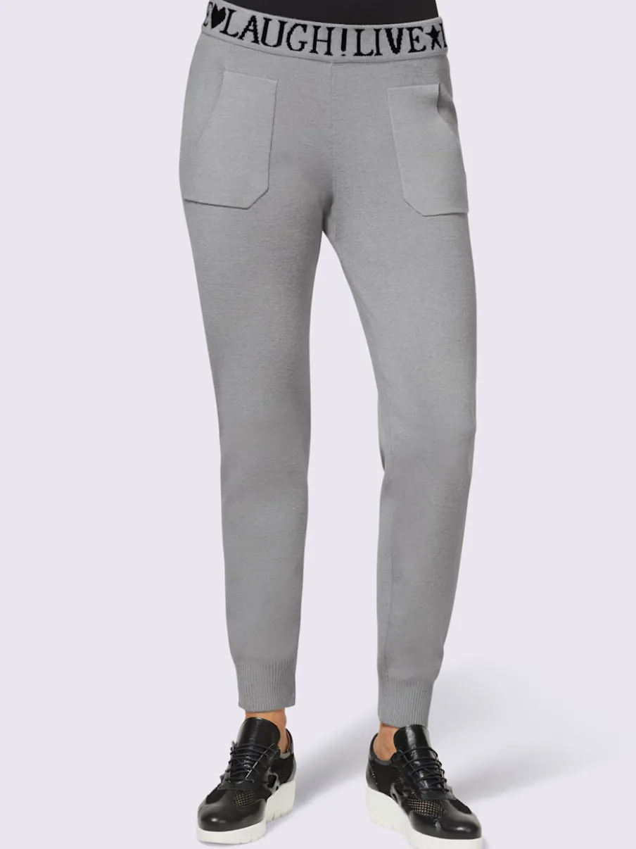 Pantalon de jogging avec inscription et poches confortables