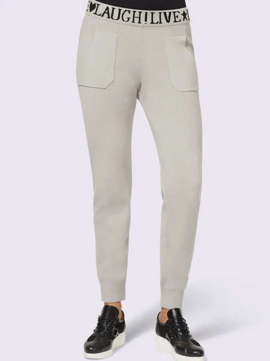 Pantalon de jogging avec inscription et poches confortables