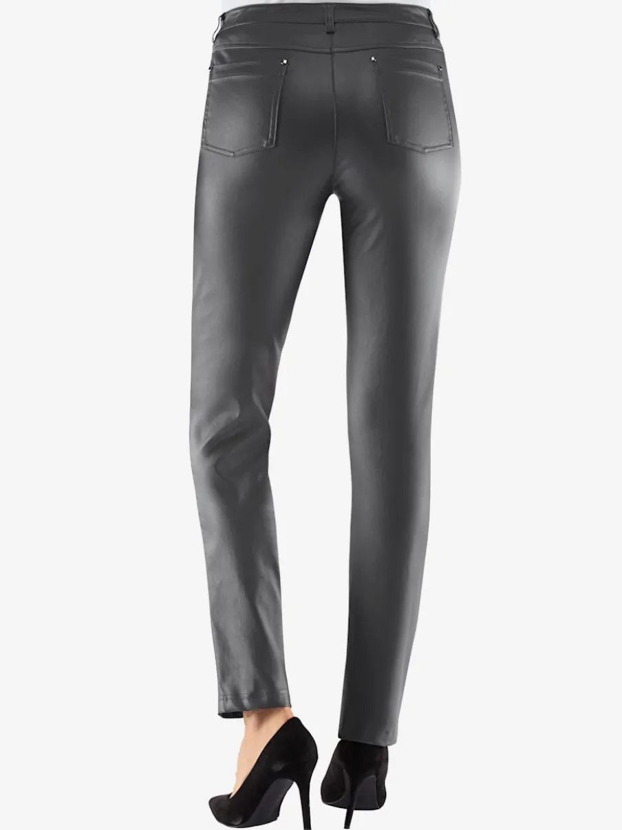 Pantalon effet enduit à quatre poches et passants