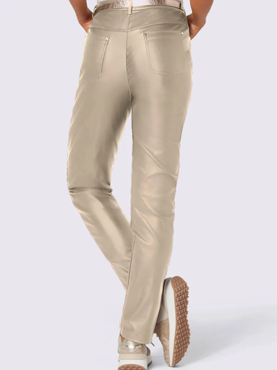 Pantalon effet enduit à quatre poches et passants