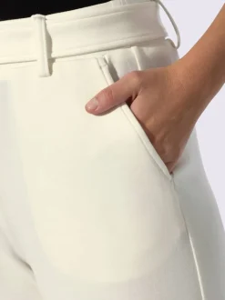 Pantalon en jersey qualité jersey extensible, souple et confortable