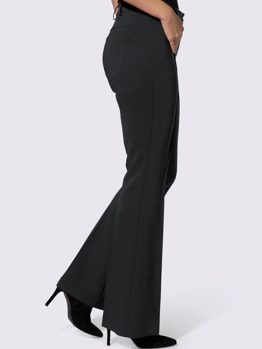 Pantalon extensible à coupe bootcut avec nervures affinantes