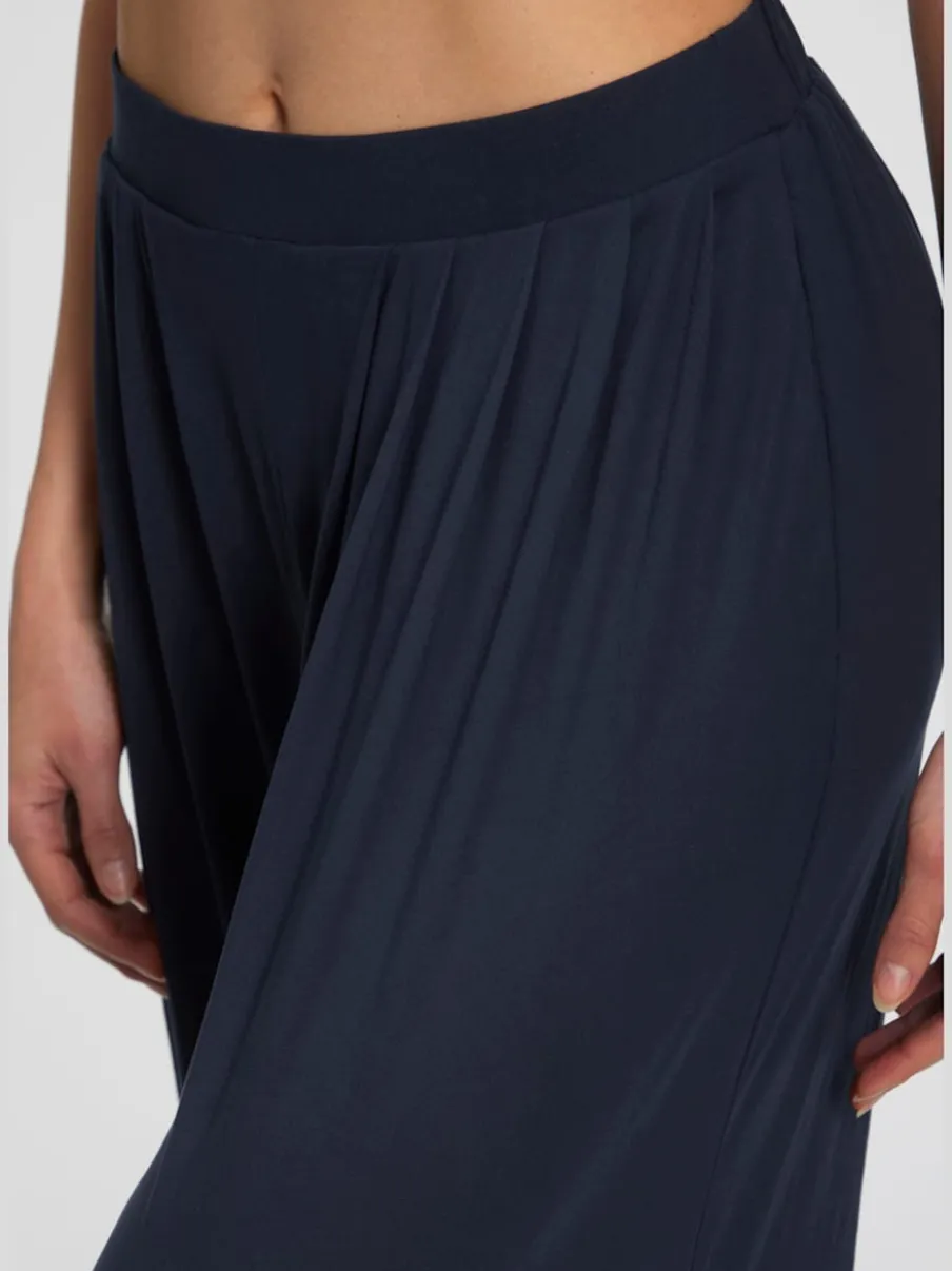 Pantalon extra-large doux avec pinces et poches latérales