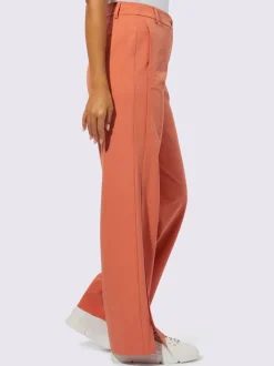 Pantalon fluide à pinces avec poches et fentes à l'ourlet