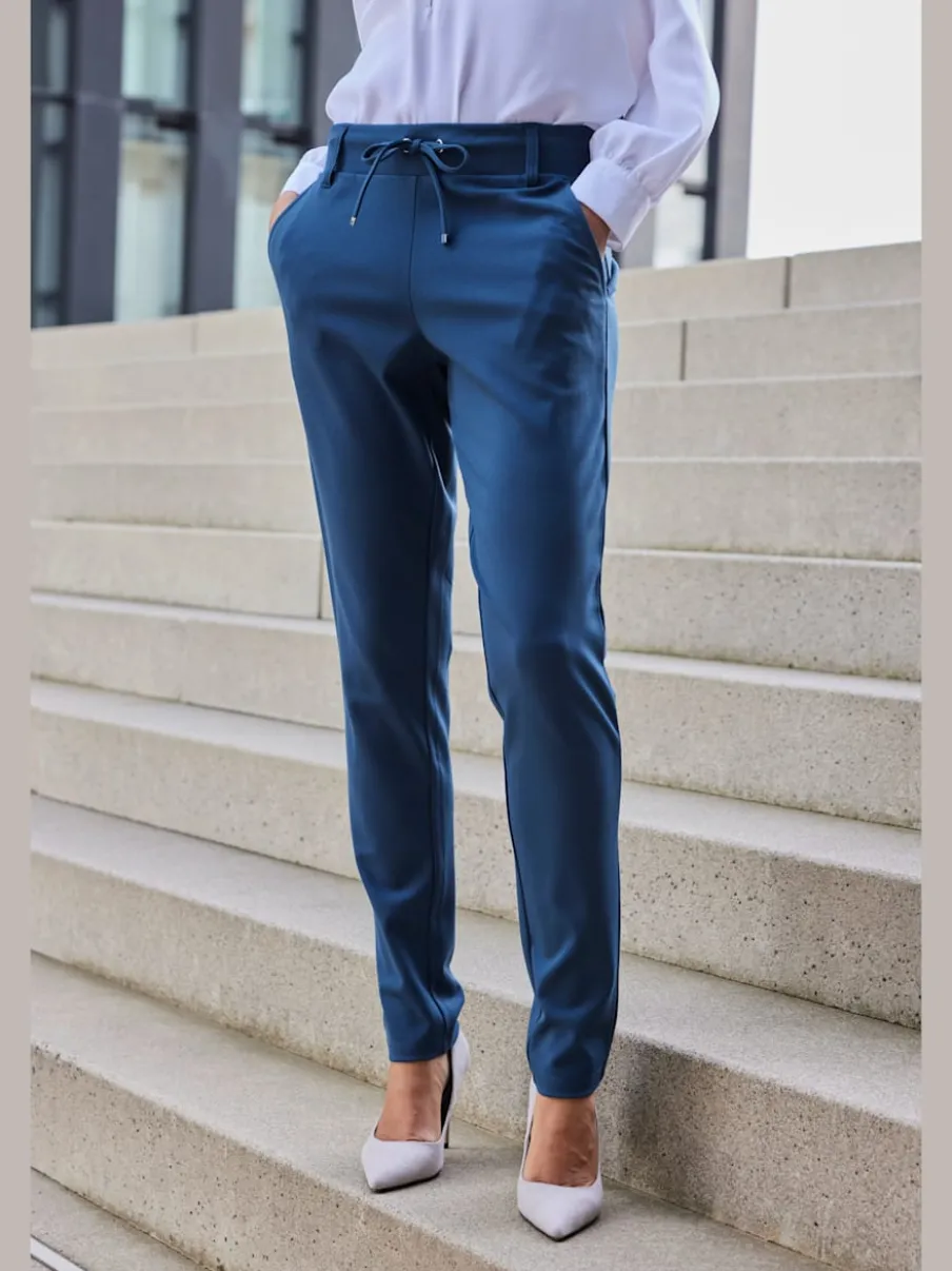 Pantalon jogpant avec poches latérales et lien ajustable