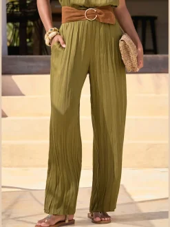 Pantalon à large ceinture élastique avec jambes plissées et poches latérales
