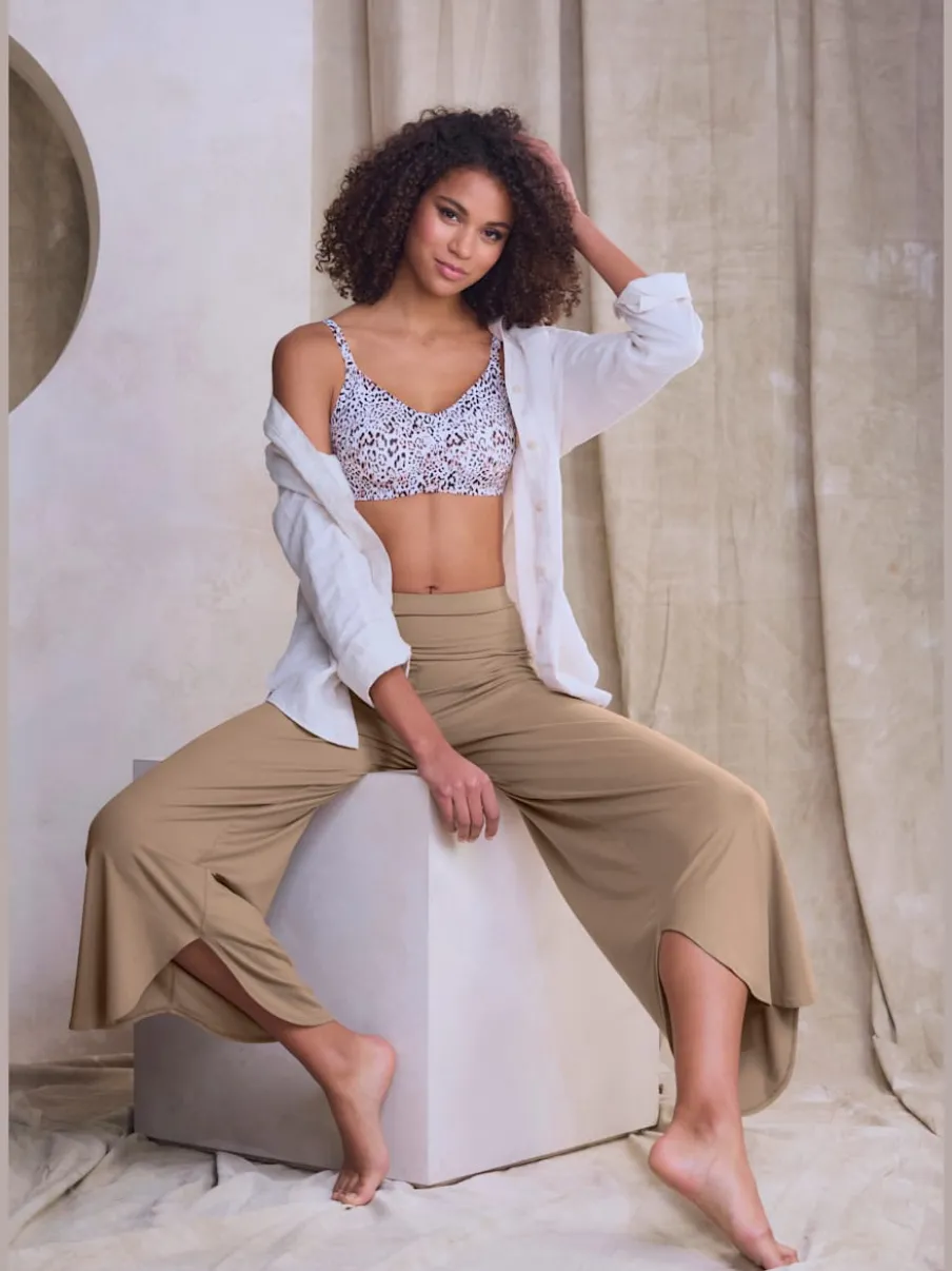 Pantalon large jupe-culotte doux avec ourlet arrondi