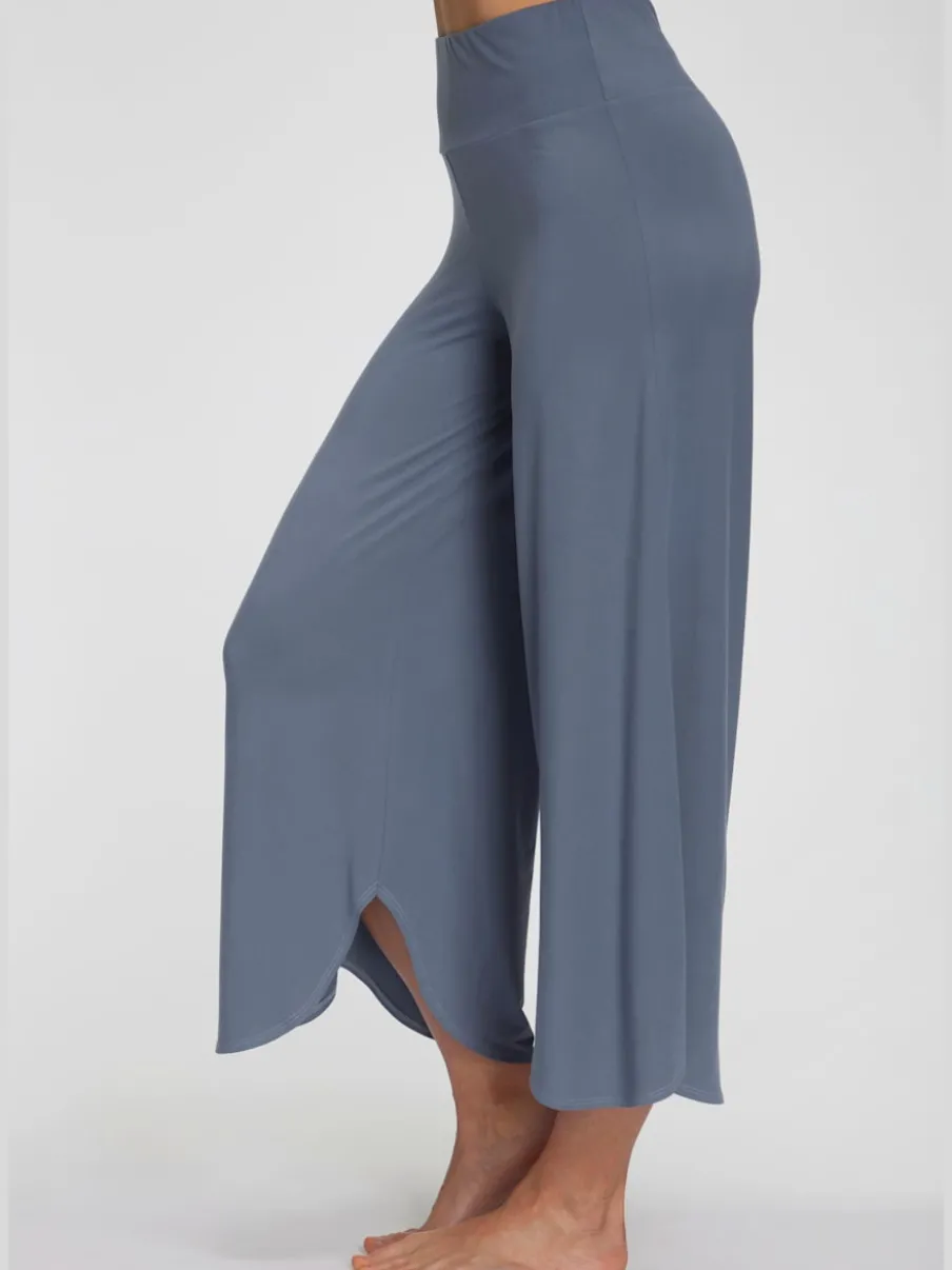 Pantalon large jupe-culotte doux avec ourlet arrondi