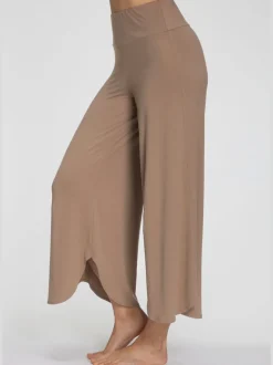 Pantalon large jupe-culotte doux avec ourlet arrondi