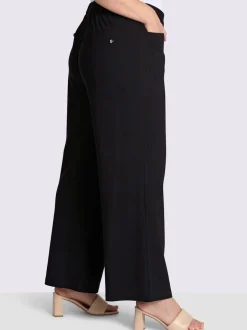 Pantalon ne marque pas grâce à la patte lisse devant