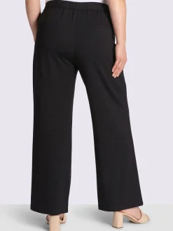 Pantalon ne marque pas grâce à la patte lisse devant