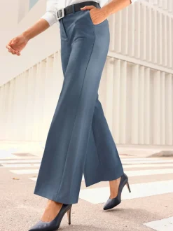 Pantalon plissé plis repassés, effet affinant