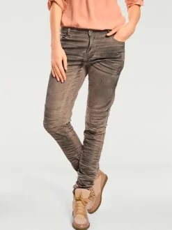 Pantalons boyfriend avec cinq poches au confort agréable