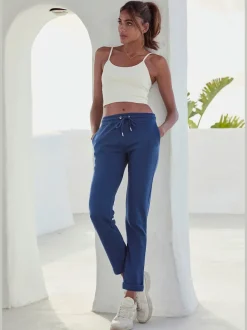 Pantalons confortables avec poches et logo brodé