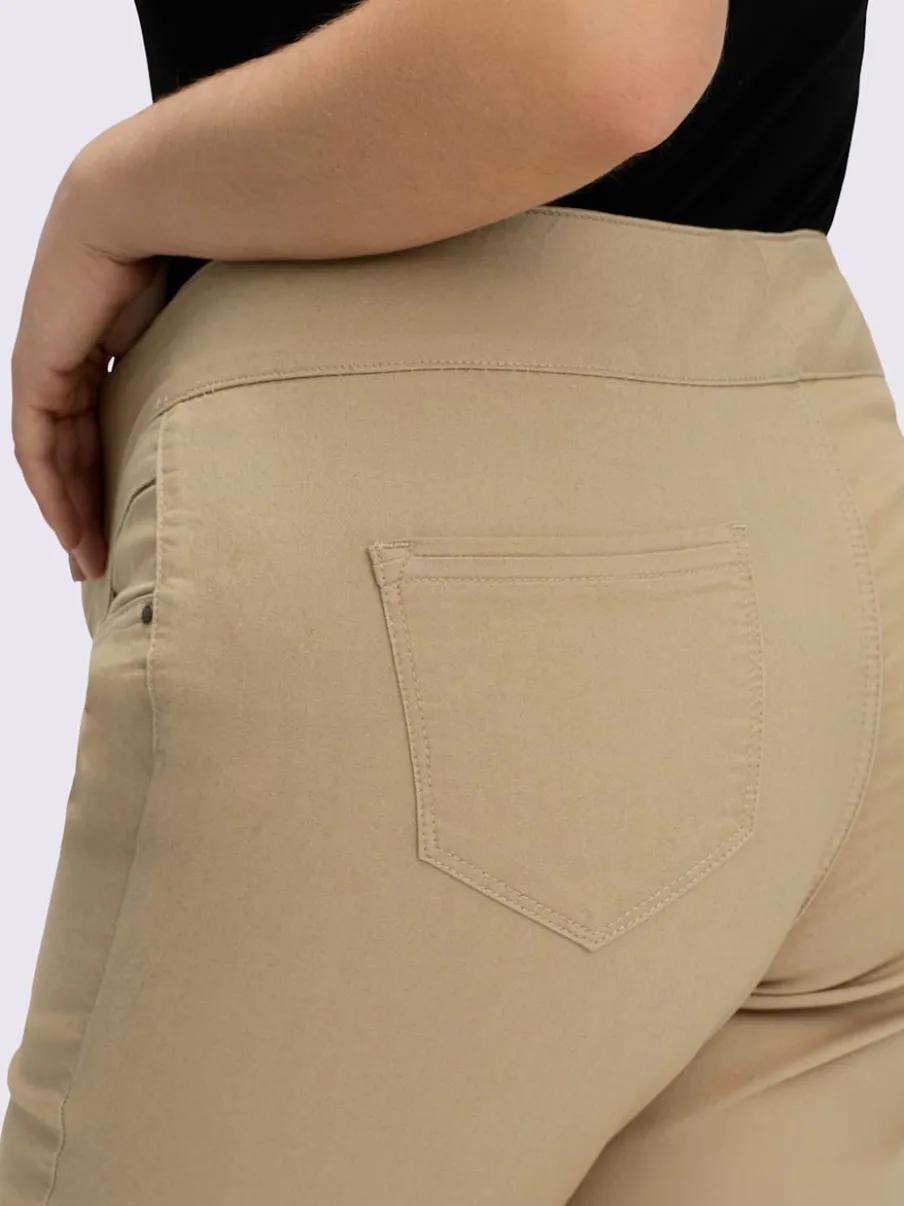 Pantalons confortables avec ceinture élastique et poches.