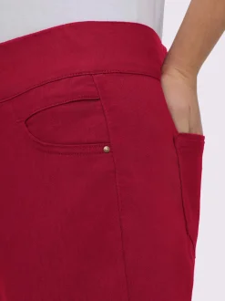 Pantalons confortables avec ceinture élastique et poches.