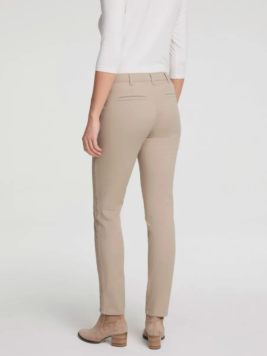 Pantalons droits avec poches et ceinture pratique