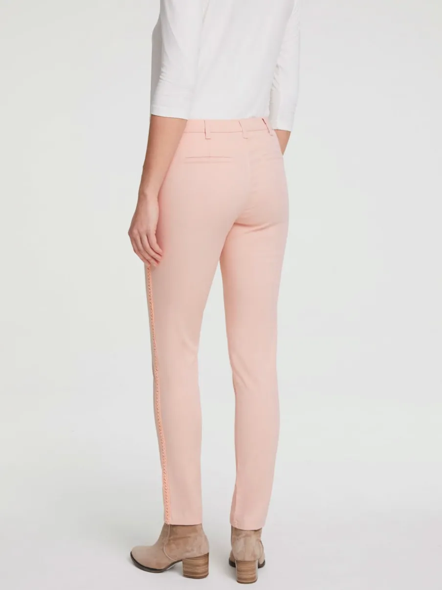 Pantalons droits avec poches et ceinture pratique