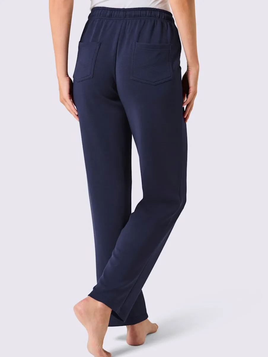 Pantalons fluides avec ceinture et poches pratiques