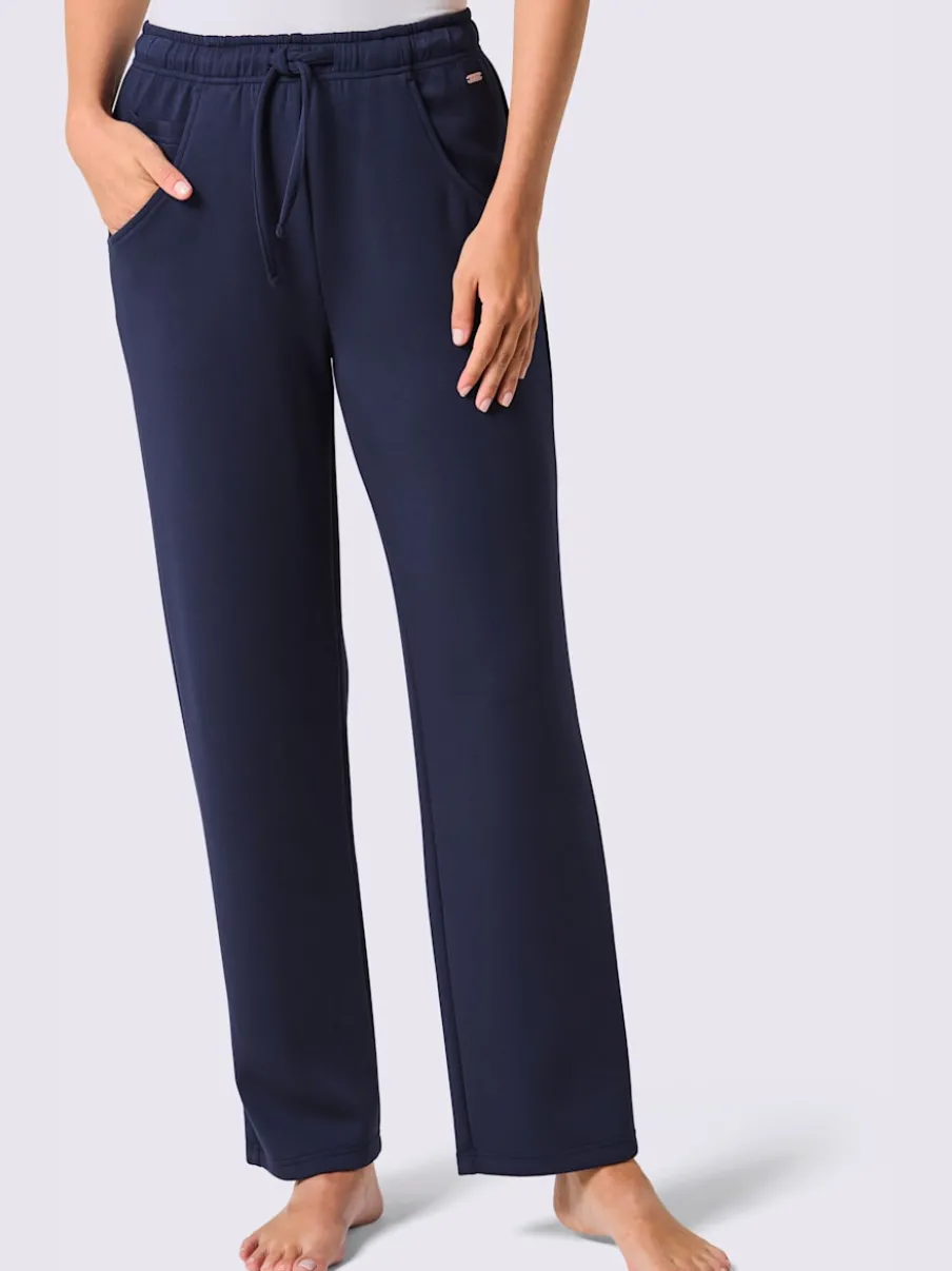 Pantalons fluides avec ceinture et poches pratiques
