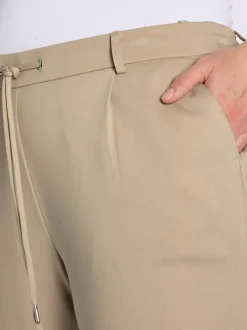 Pantalons jogpants en jersey avec poches et détails raffinés