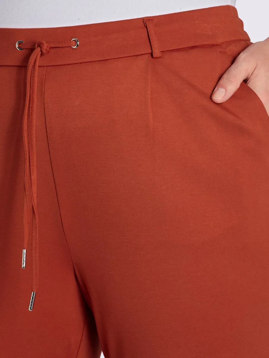 Pantalons jogpants en jersey avec poches et détails raffinés