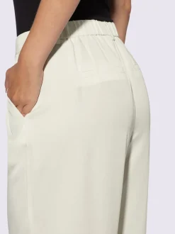 Pantalons larges avec plis et poches confort fit