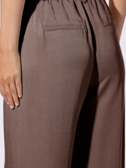 Pantalons larges avec plis et poches confort fit