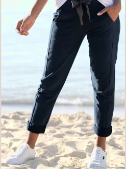 Pantalons molletonnés avec poches latérales et matière douce