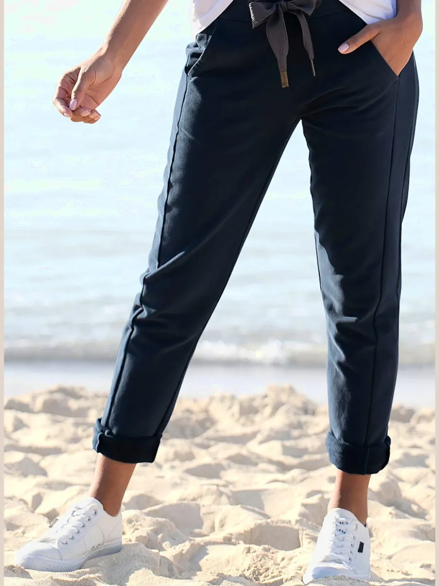 Pantalons molletonnés avec poches latérales et matière douce