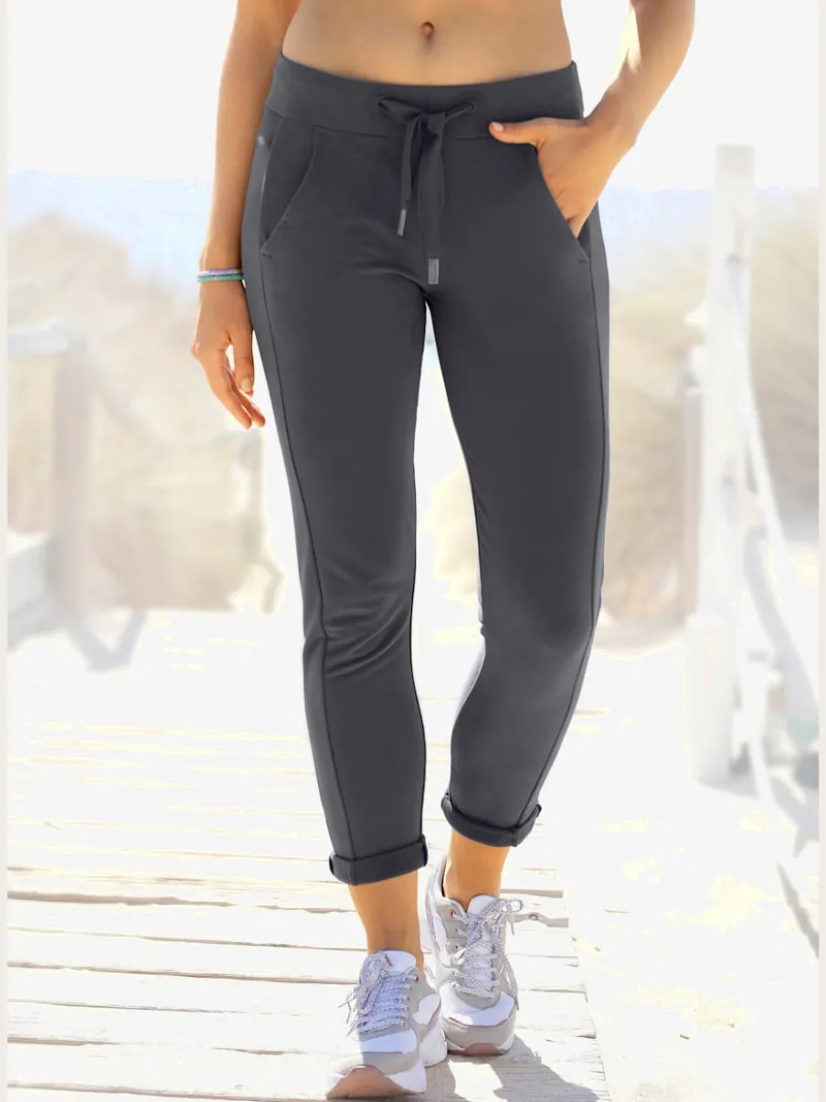 Pantalons molletonnés avec poches latérales et matière douce