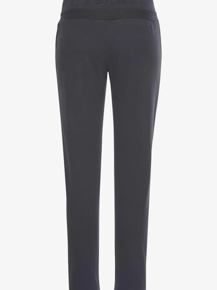 Pantalons molletonnés avec poches latérales et matière douce